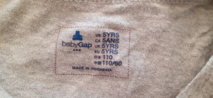 T-shirt fille 5-6 ans / Baby Gap - photo numéro 2