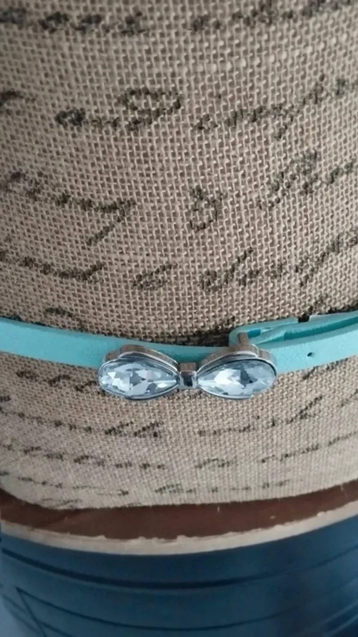 Ceinture fine bleu boucle effet noeud - photo numéro 4