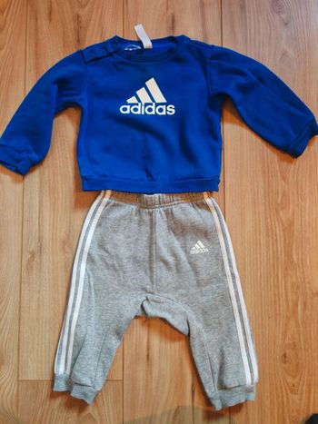Ensemble adidas 9 mois