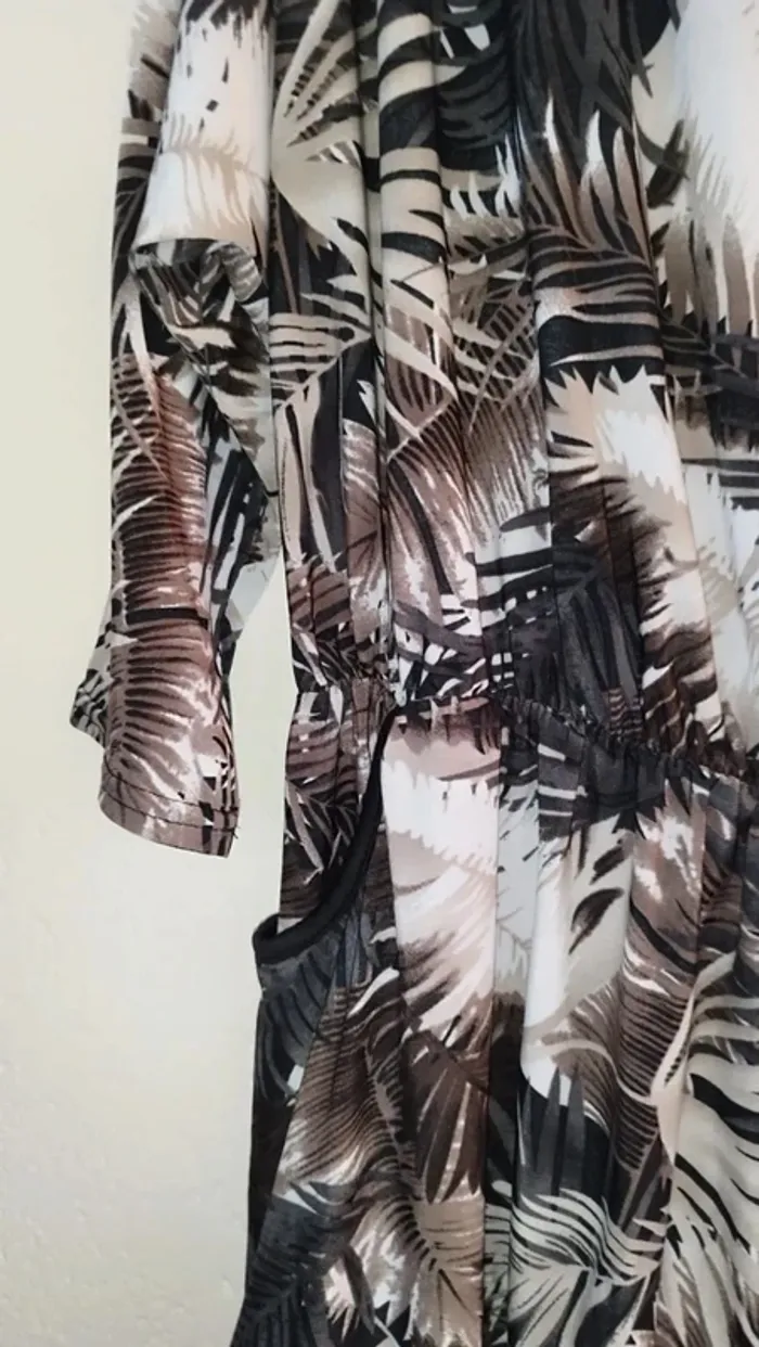 Robe légère - LLDR - taille 46/48 - photo numéro 6