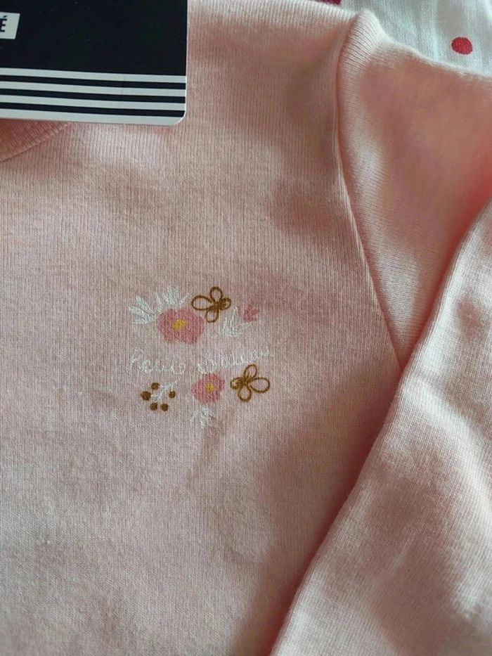 Pyjama léger pour fille 9 mois Petit Bateau neuf avec étiquette - photo numéro 3