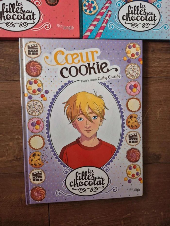 Lot de 3 bandes dessinées Les filles au chocolat - photo numéro 4