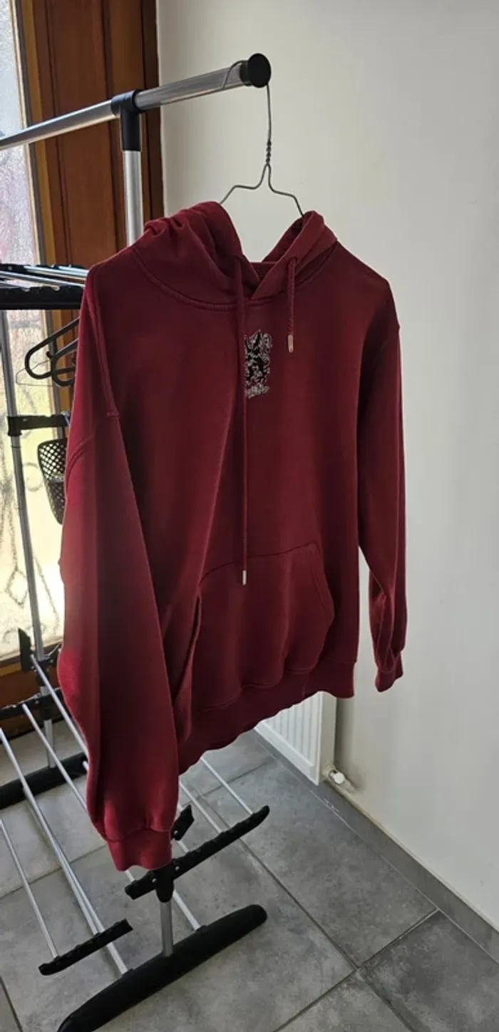 Sweat à capuche femme /fille. Taille s - photo numéro 5