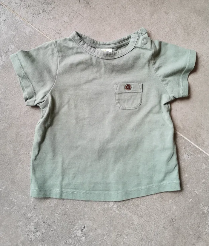 Tee-shirt vert eucalyptus 71 cm