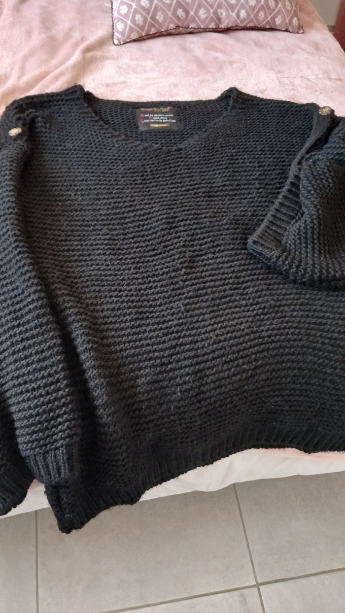 Pull femme OverSize noir - photo numéro 4