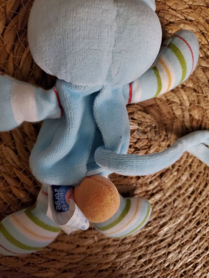 Doudou lapin attache tétine - photo numéro 3