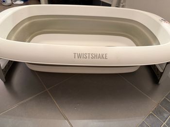 Baignoire TWISTSHAKE avec coussin 