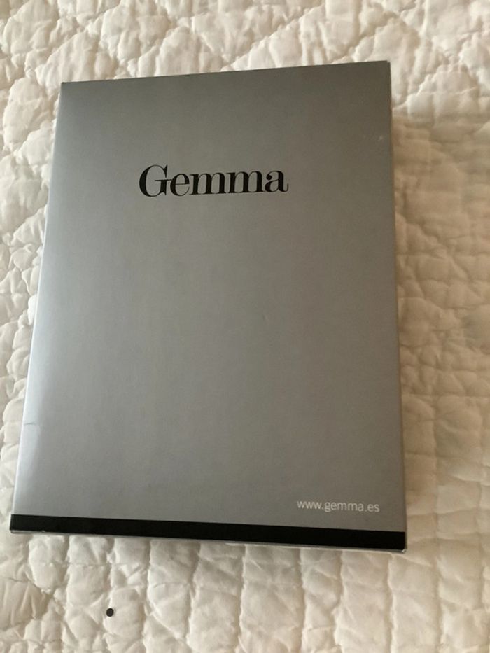 Soutien-gorge voile/mesh Gemma rose neuf étiquette boîte taille 95E - photo numéro 8