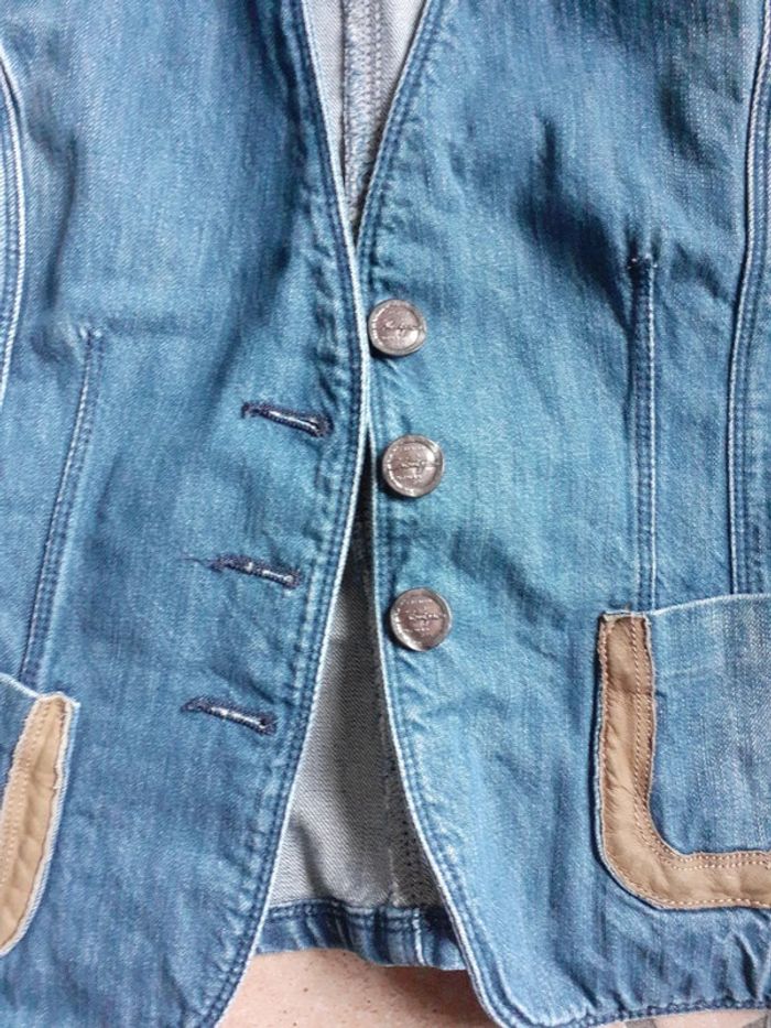 Veste sans manche en jeans avec pieces en cuir - photo numéro 6