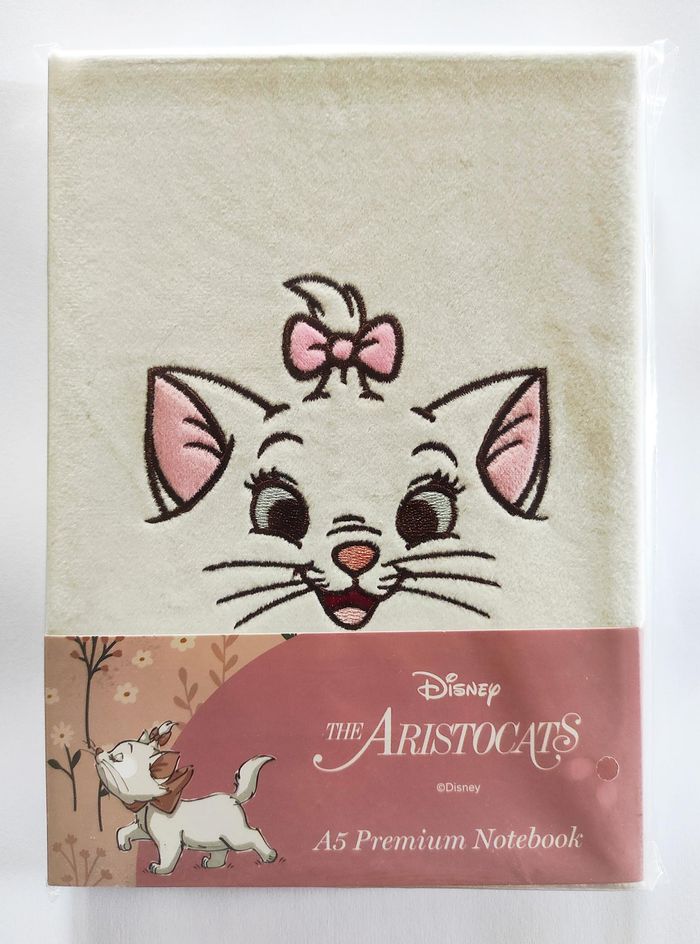 DISNEY : LES ARISTOCHATS - Marie - Notebook Pelucheux Premium - Format A5