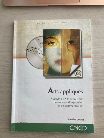 Fascicule CNED – Arts appliqués - Moyens d'expression et communication