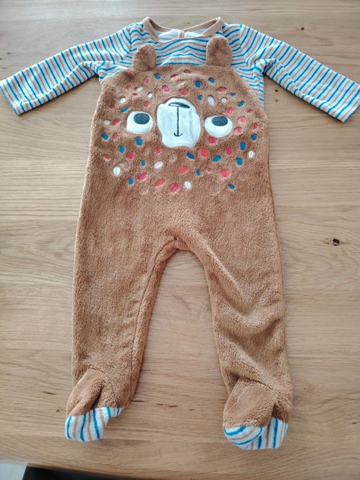 Grenouillère taille 12 mois