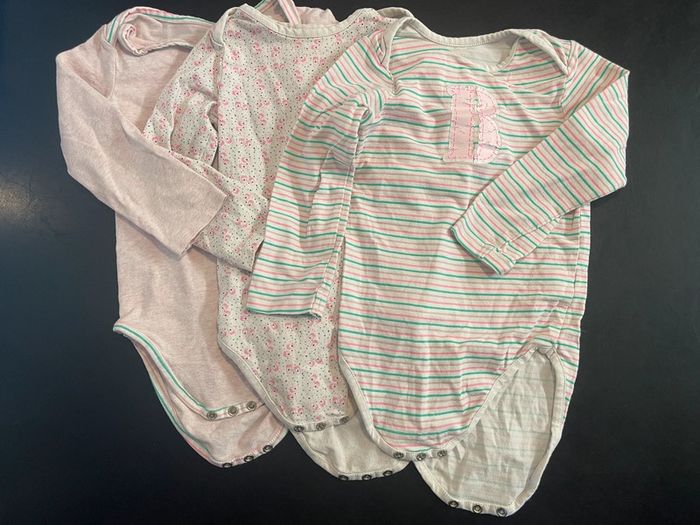 Lot 3 bodys manches longues
