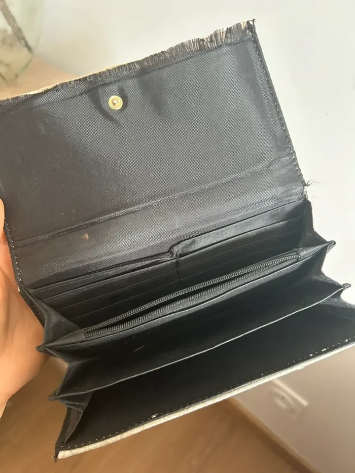 À donner Porte-feuille python Zara - photo numéro 8