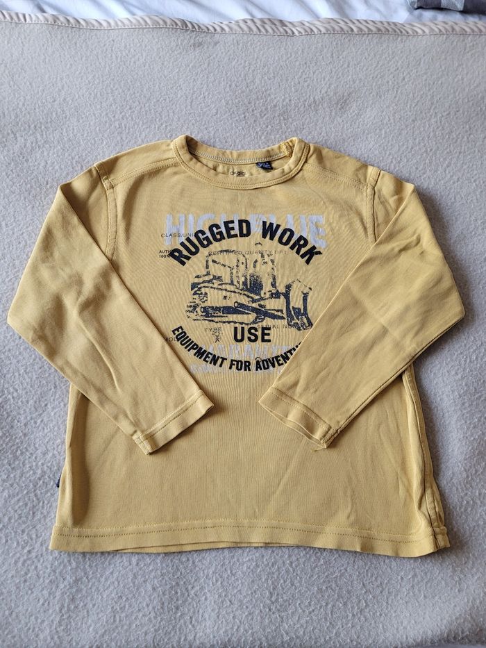 T-shirt manches longues okaidi 5 ans