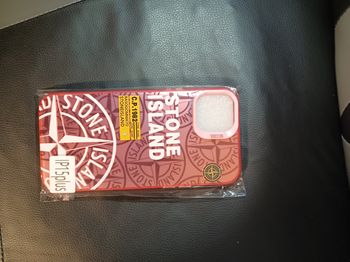 Coque stone island rose ip15 plus