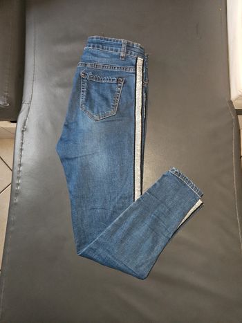 Jean slim femme taille 38 bande argentée