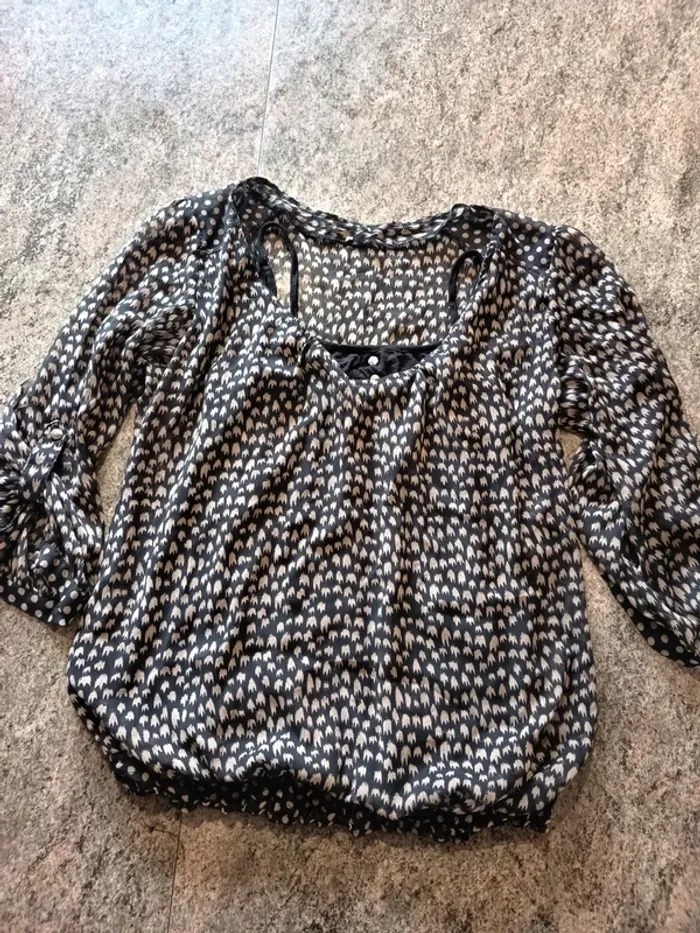 Blouse taille 38 sans marque