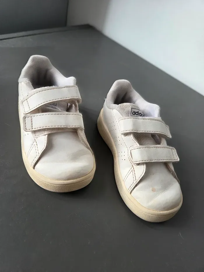 Basket adidas garçon taille 23 - photo numéro 3