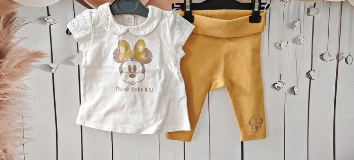 Ensemble Baby Disney C&A 👶 t-shirt col Claudine dentelle + legging – 62cm
Fille - photo numéro 2