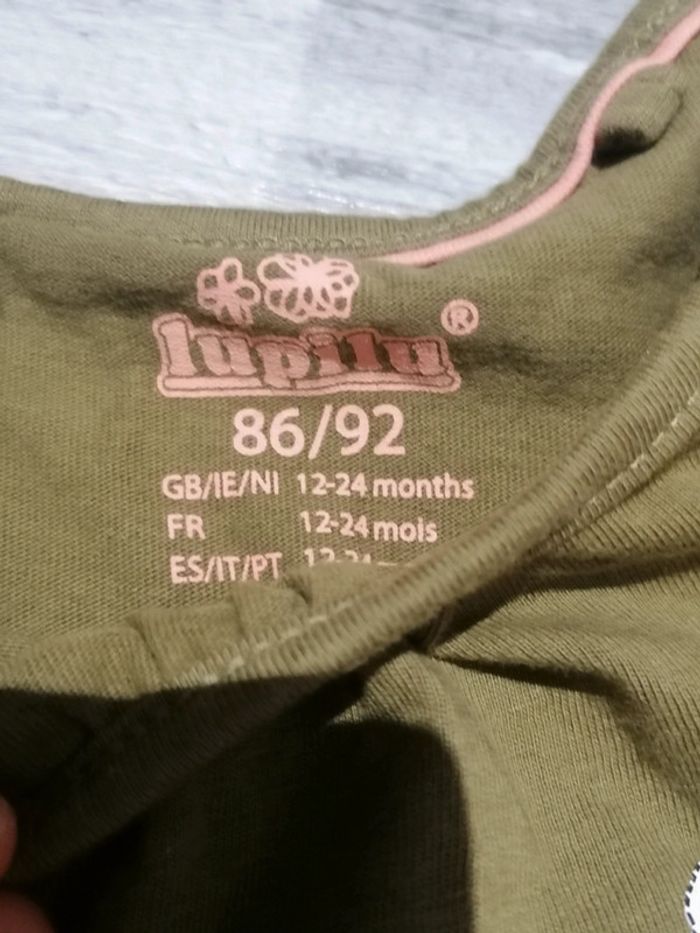 Thee shirt T 12-24 mois 👶 - photo numéro 3