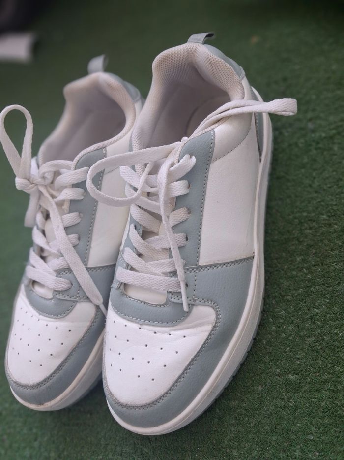 Basket vert et blanc - photo numéro 2