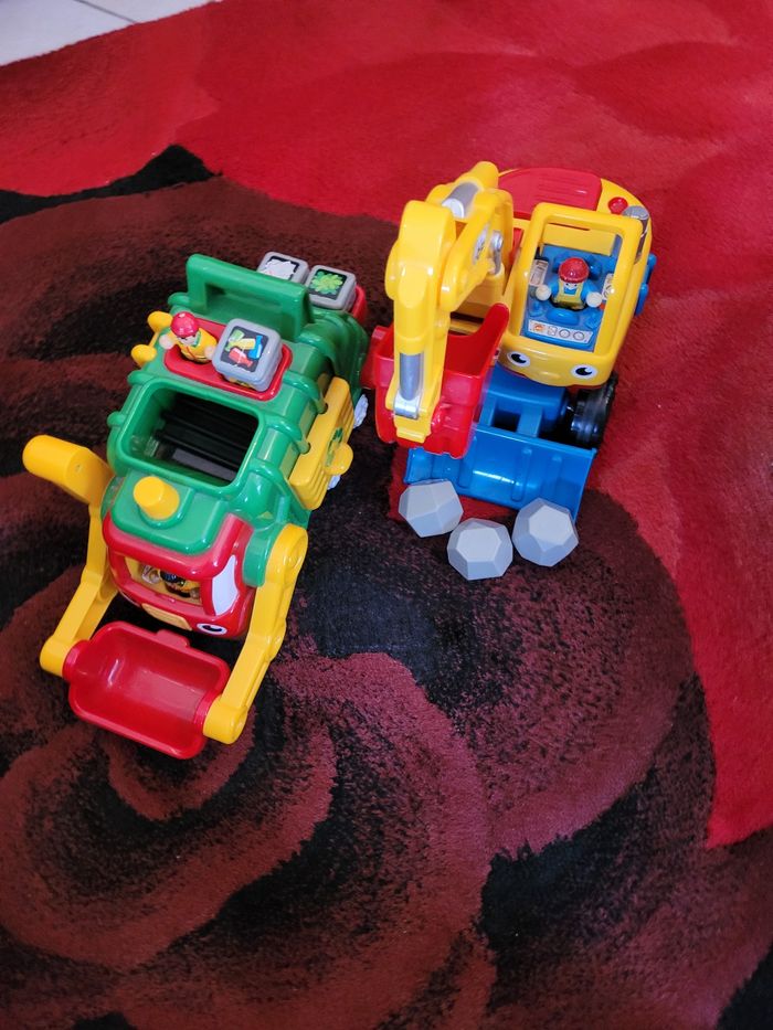 2 camions WOW - photo numéro 2