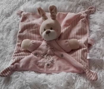 Doudou lapin carré plat rose et rayés- ABC - Simba