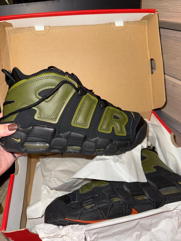 Nike uptempo olive