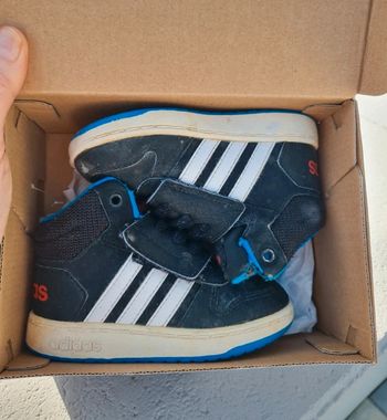 Baskets montantes Adidas pointure 22