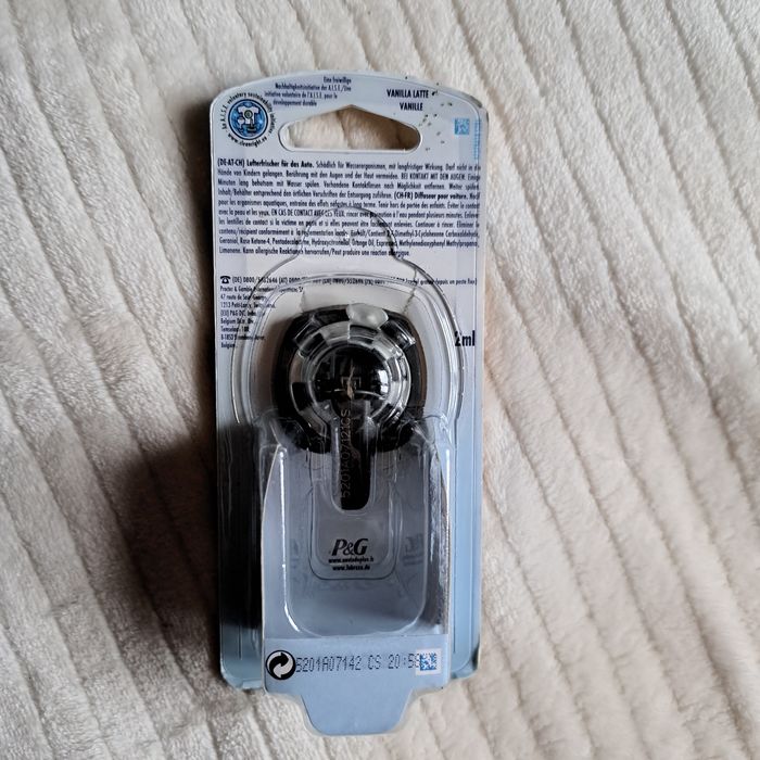 Febreze car vanille - photo numéro 2