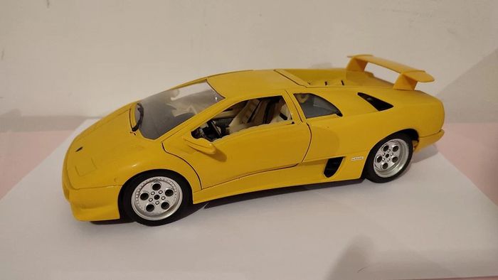 Pièce détachée miniature Lamborghini Diablo 1990 Burago BBurago 1/18 1/18e 1/18ème