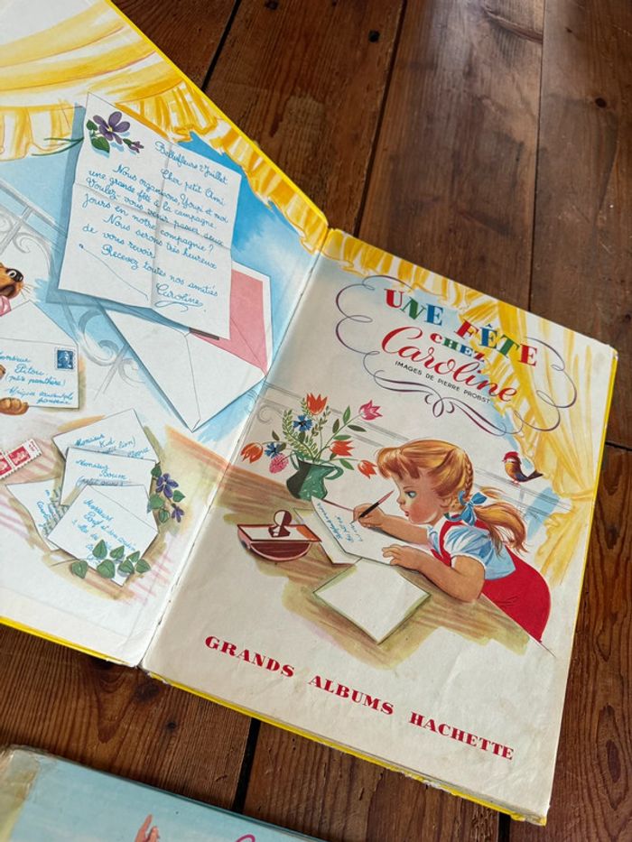 Livres Caroline anciens état satisfaisant - 4 grands albums Hachette première édition - photo numéro 8