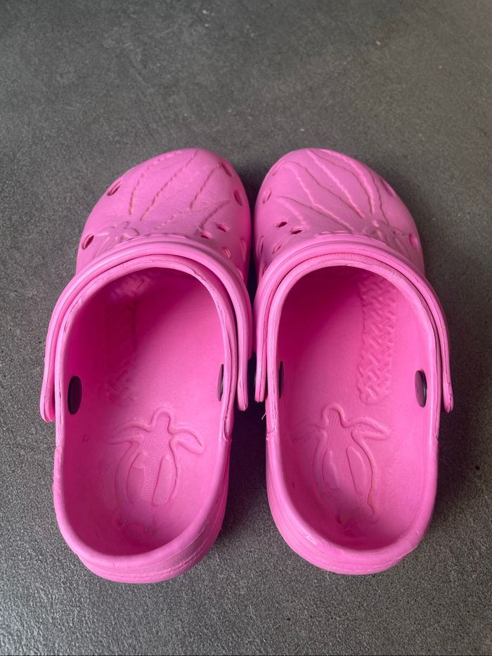 Sabots roses type crocs pointure 30 - photo numéro 2