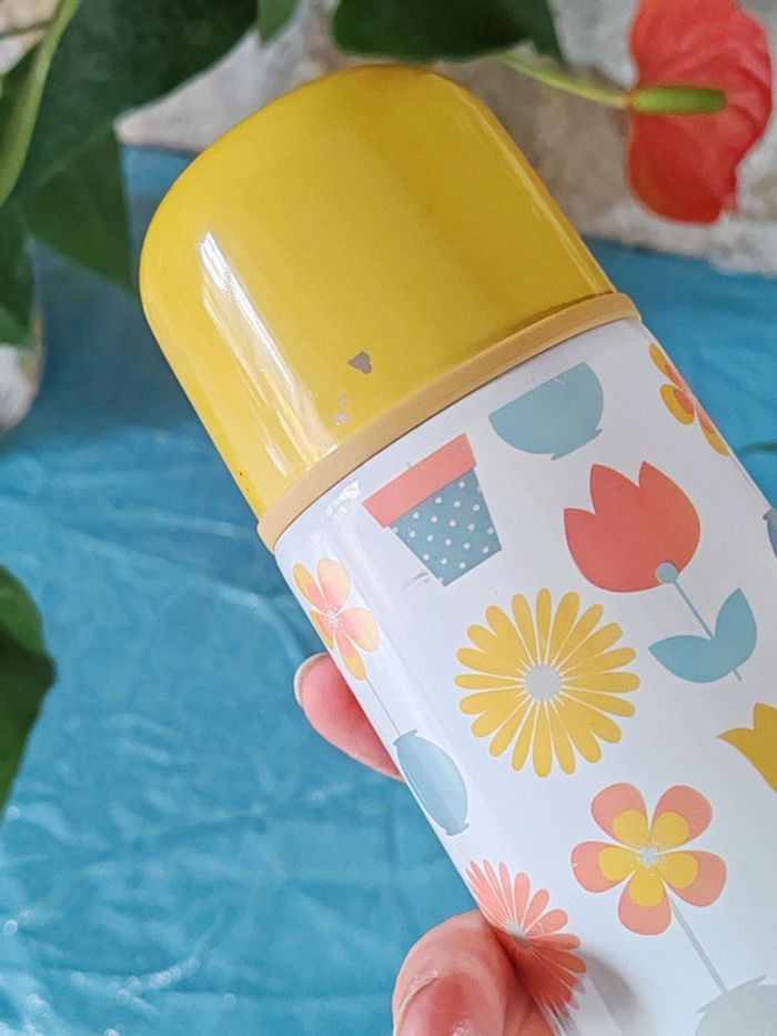 Thermos fleurs jaune et blanc - photo numéro 8