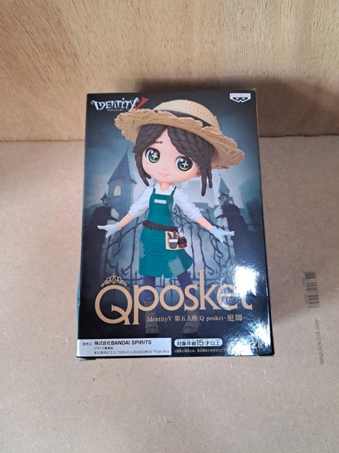 Emma Woods figurine identity v qposket banpresto - photo numéro 2