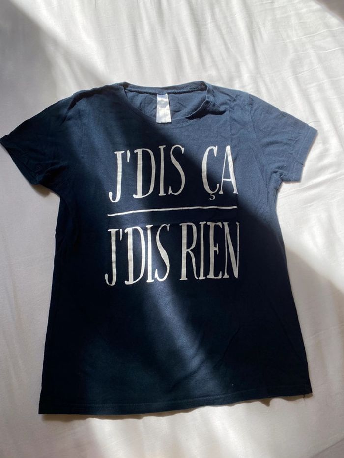 T-shirt bleu marine