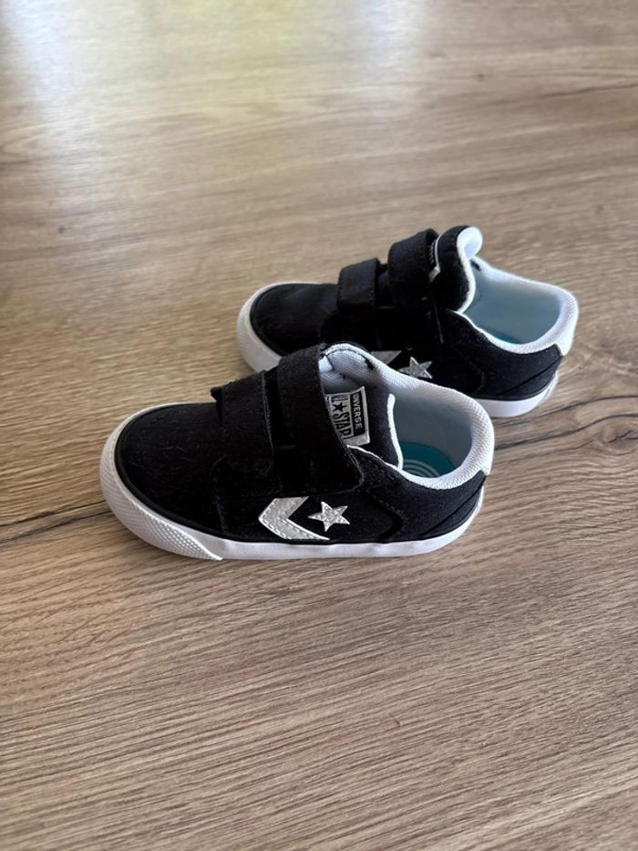 Converse taille 22 - photo numéro 3