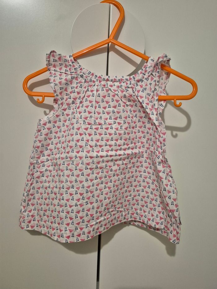 Blouse sans manche Obaïbi taille 9 mois