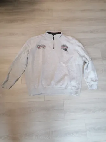 Pull C&A taille 3XL