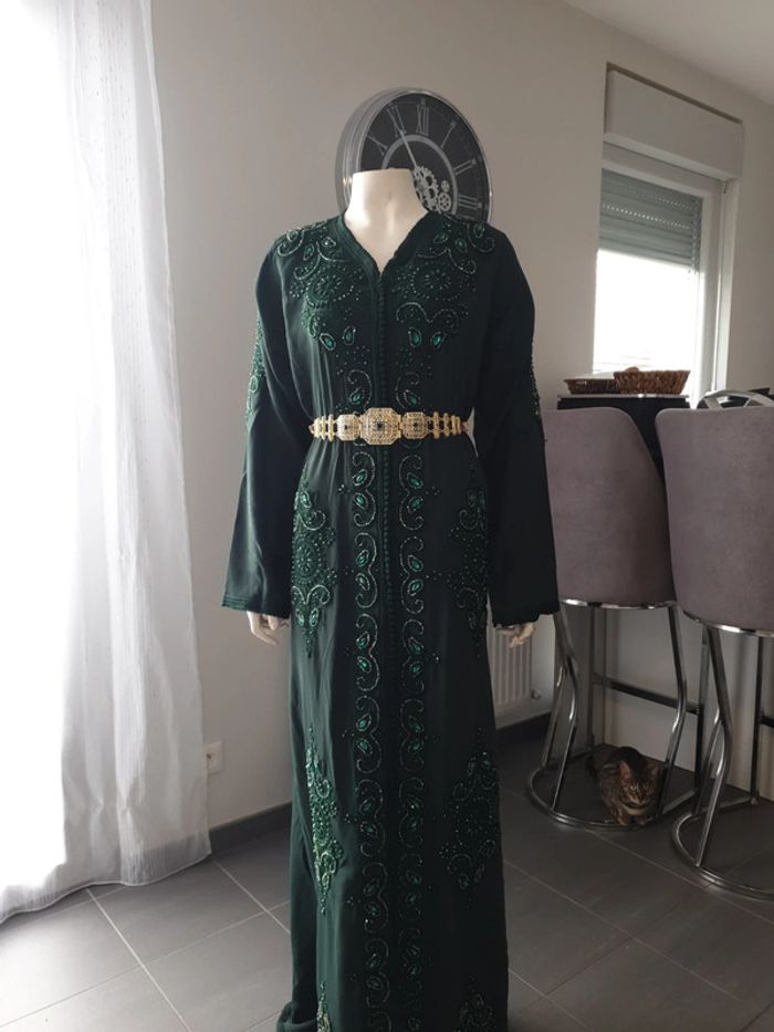 Caftan vert emeraude avec ceinture - photo numéro 2