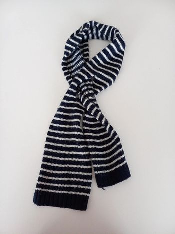 Écharpe enfant bleu marine et blanc