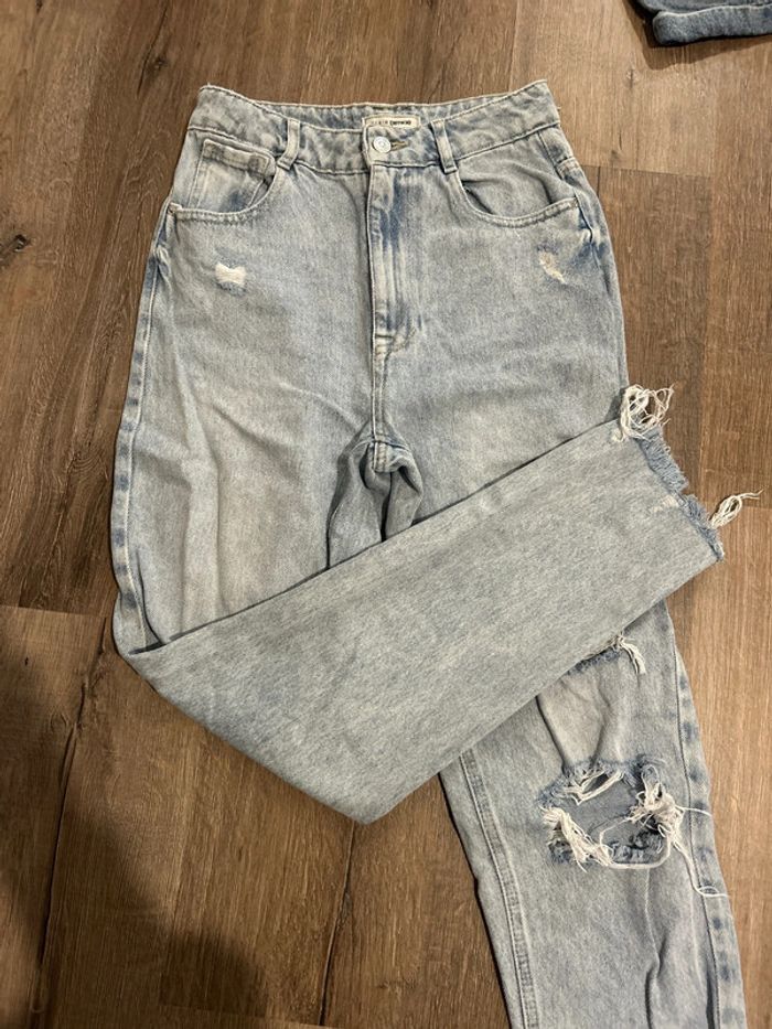 Jean mom