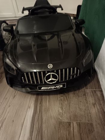 Mercedes télécommandée 