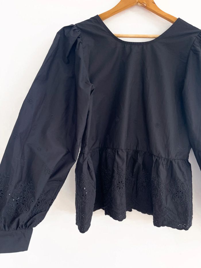 🌟 Blouse noir peplum et broderie avec noeuds - photo numéro 3