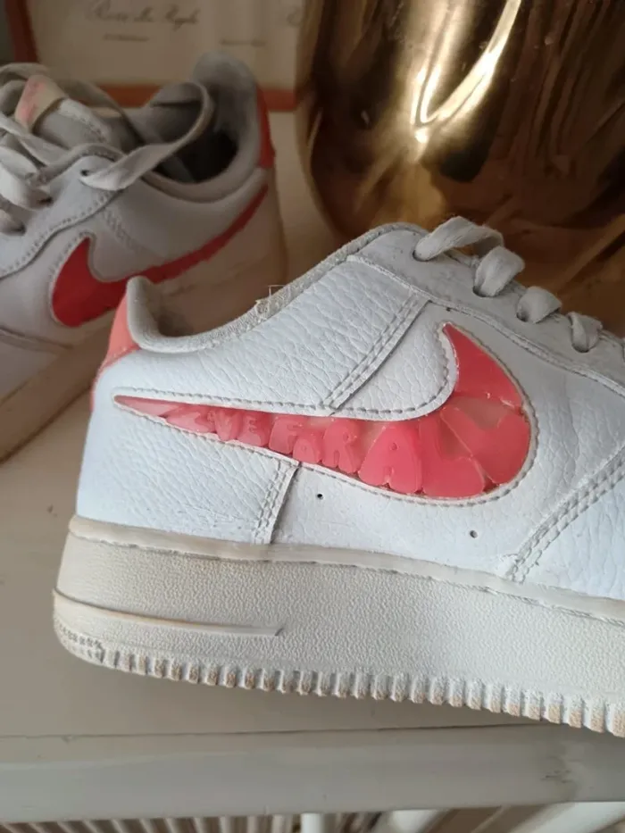 Basket Nike Love for all pointure 39 - photo numéro 3