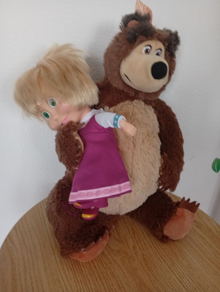 Masha et Mishka peluches