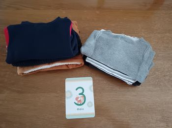 5 gilets et 2 pulls