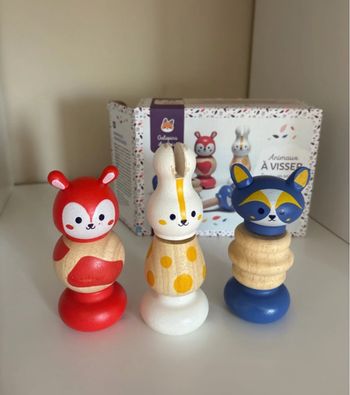 Jeux en bois (emboîtage 