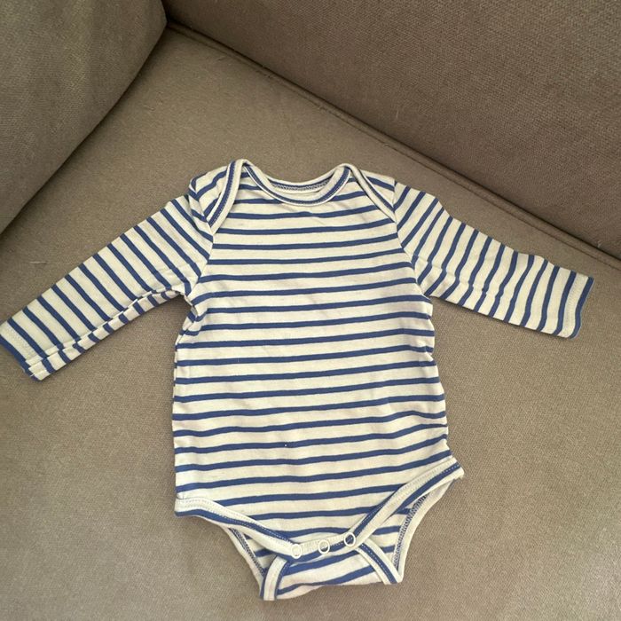 Body taille 1 mois